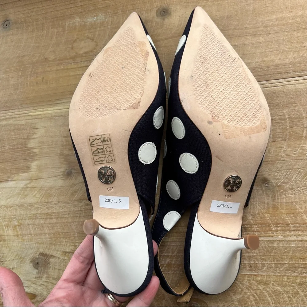 Tory Burch Spencer Slingback Pump in Navy Dot Size 6 - Picture 9 of 13